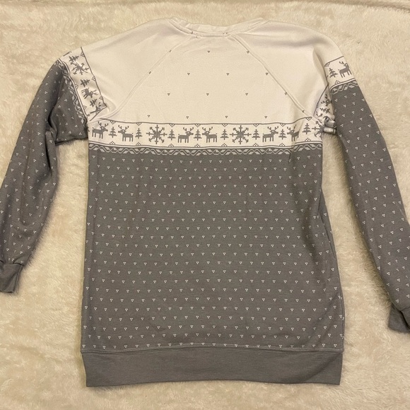 DPhiE (Delta Phi Epsilon) Holiday Long Sleeve Crewneck - Picture 2 of 4